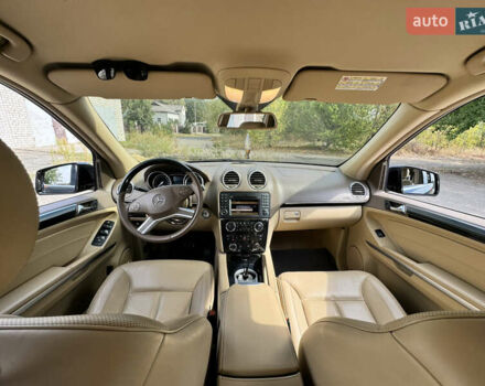 Черный Мерседес ГЛ-класс, объемом двигателя 5.46 л и пробегом 227 тыс. км за 21900 $, фото 37 на Automoto.ua