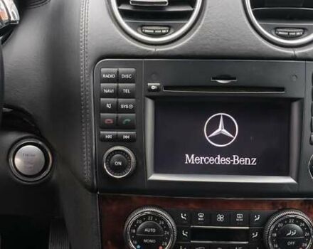 Чорний Мерседес ГЛ-Клас, об'ємом двигуна 5.46 л та пробігом 180 тис. км за 15300 $, фото 14 на Automoto.ua