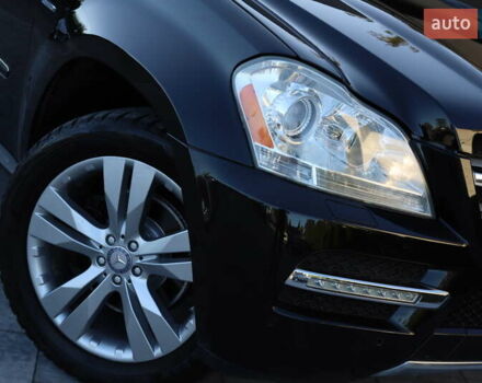 Черный Мерседес ГЛ-класс, объемом двигателя 2.99 л и пробегом 229 тыс. км за 17999 $, фото 26 на Automoto.ua