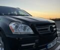 Черный Мерседес ГЛ-класс, объемом двигателя 4.7 л и пробегом 287 тыс. км за 13000 $, фото 1 на Automoto.ua