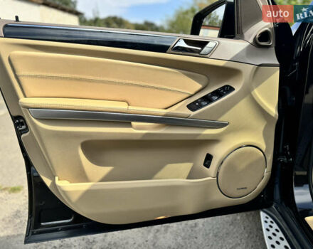 Черный Мерседес ГЛ-класс, объемом двигателя 5.46 л и пробегом 227 тыс. км за 21900 $, фото 42 на Automoto.ua