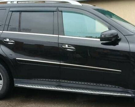 Чорний Мерседес ГЛ-Клас, об'ємом двигуна 5.46 л та пробігом 180 тис. км за 15300 $, фото 5 на Automoto.ua