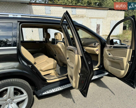 Черный Мерседес ГЛ-класс, объемом двигателя 5.46 л и пробегом 227 тыс. км за 21900 $, фото 29 на Automoto.ua