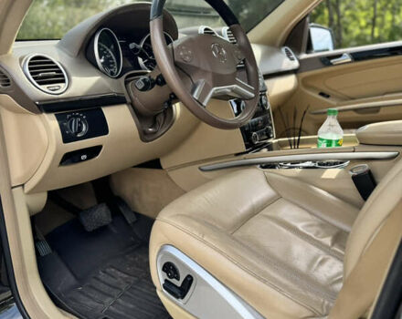 Черный Мерседес ГЛ-класс, объемом двигателя 5.46 л и пробегом 227 тыс. км за 21900 $, фото 41 на Automoto.ua