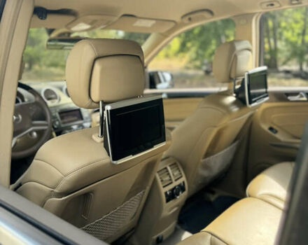 Черный Мерседес ГЛ-класс, объемом двигателя 5.46 л и пробегом 227 тыс. км за 21900 $, фото 27 на Automoto.ua