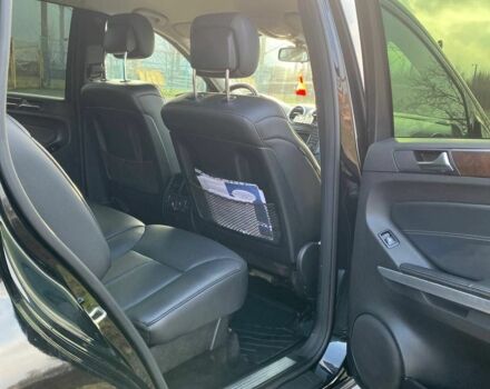 Черный Мерседес ГЛ-класс, объемом двигателя 3 л и пробегом 190 тыс. км за 25000 $, фото 9 на Automoto.ua