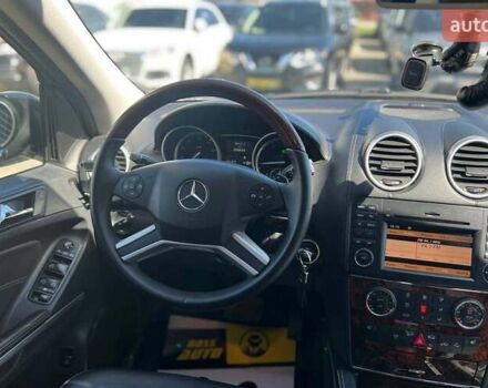 Черный Мерседес ГЛ-класс, объемом двигателя 2.99 л и пробегом 306 тыс. км за 18800 $, фото 11 на Automoto.ua