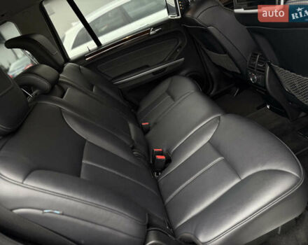 Чорний Мерседес ГЛ-Клас, об'ємом двигуна 2.99 л та пробігом 250 тис. км за 20500 $, фото 75 на Automoto.ua
