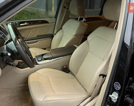 Черный Мерседес ГЛ-класс, объемом двигателя 3 л и пробегом 255 тыс. км за 22950 $, фото 37 на Automoto.ua