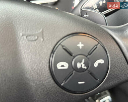 Чорний Мерседес ГЛ-Клас, об'ємом двигуна 2.99 л та пробігом 250 тис. км за 20500 $, фото 69 на Automoto.ua