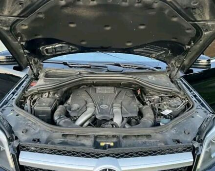 Чорний Мерседес ГЛ-Клас, об'ємом двигуна 5 л та пробігом 157 тис. км за 20999 $, фото 10 на Automoto.ua