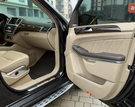 Черный Мерседес ГЛ-класс, объемом двигателя 3 л и пробегом 255 тыс. км за 22950 $, фото 46 на Automoto.ua