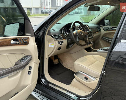 Черный Мерседес ГЛ-класс, объемом двигателя 3 л и пробегом 255 тыс. км за 22950 $, фото 28 на Automoto.ua