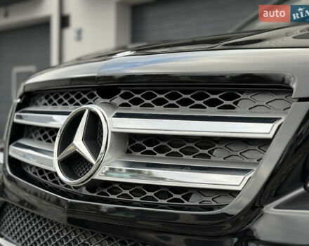 Чорний Мерседес ГЛ-Клас, об'ємом двигуна 2.99 л та пробігом 250 тис. км за 20500 $, фото 21 на Automoto.ua