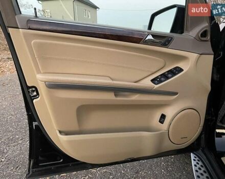 Черный Мерседес ГЛ-класс, объемом двигателя 2.99 л и пробегом 182 тыс. км за 21000 $, фото 5 на Automoto.ua