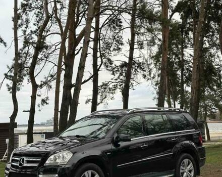 Чорний Мерседес ГЛ-Клас, об'ємом двигуна 2.99 л та пробігом 250 тис. км за 18300 $, фото 2 на Automoto.ua
