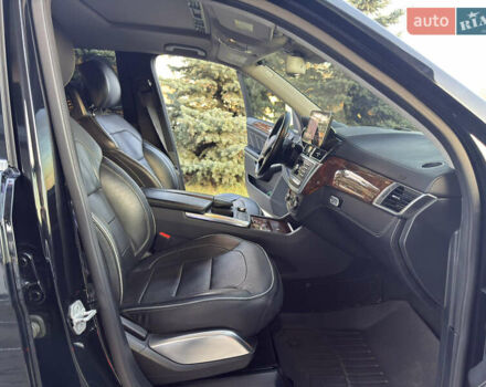 Черный Мерседес ГЛ-класс, объемом двигателя 4.66 л и пробегом 151 тыс. км за 24500 $, фото 7 на Automoto.ua