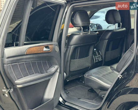 Черный Мерседес ГЛ-класс, объемом двигателя 2.99 л и пробегом 199 тыс. км за 24300 $, фото 30 на Automoto.ua