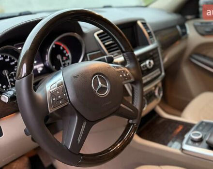 Черный Мерседес ГЛ-класс, объемом двигателя 3 л и пробегом 255 тыс. км за 22950 $, фото 33 на Automoto.ua