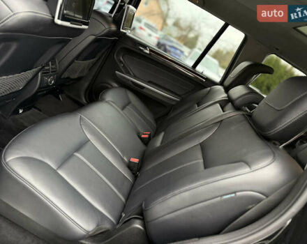 Чорний Мерседес ГЛ-Клас, об'ємом двигуна 2.99 л та пробігом 250 тис. км за 20500 $, фото 83 на Automoto.ua
