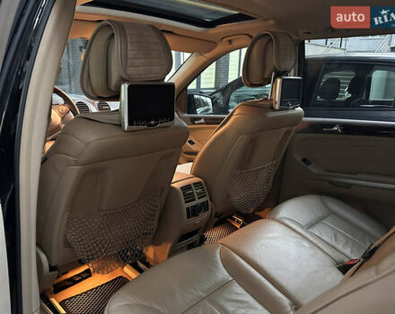 Черный Мерседес ГЛ-класс, объемом двигателя 2.99 л и пробегом 230 тыс. км за 20800 $, фото 15 на Automoto.ua