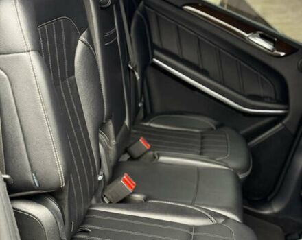 Черный Мерседес ГЛ-класс, объемом двигателя 2.99 л и пробегом 199 тыс. км за 24300 $, фото 27 на Automoto.ua