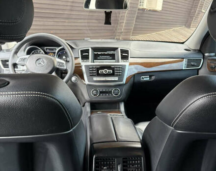 Черный Мерседес ГЛ-класс, объемом двигателя 2.99 л и пробегом 199 тыс. км за 24300 $, фото 32 на Automoto.ua