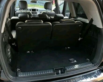 Чорний Мерседес ГЛ-Клас, об'ємом двигуна 5 л та пробігом 157 тис. км за 20999 $, фото 11 на Automoto.ua