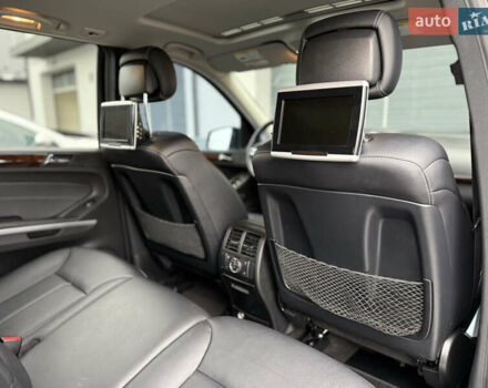 Чорний Мерседес ГЛ-Клас, об'ємом двигуна 2.99 л та пробігом 250 тис. км за 20500 $, фото 81 на Automoto.ua