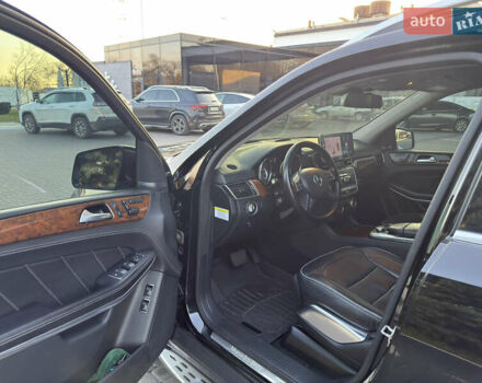 Черный Мерседес ГЛ-класс, объемом двигателя 4.66 л и пробегом 151 тыс. км за 24500 $, фото 8 на Automoto.ua