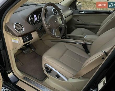 Черный Мерседес ГЛ-класс, объемом двигателя 2.99 л и пробегом 182 тыс. км за 21000 $, фото 39 на Automoto.ua