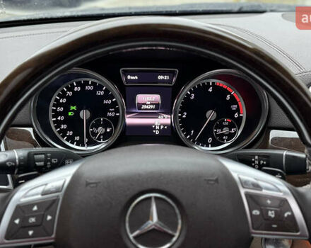 Черный Мерседес ГЛ-класс, объемом двигателя 3 л и пробегом 255 тыс. км за 22950 $, фото 55 на Automoto.ua