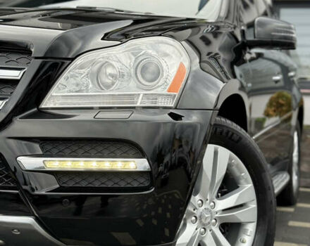 Черный Мерседес ГЛ-класс, объемом двигателя 2.99 л и пробегом 250 тыс. км за 19500 $, фото 19 на Automoto.ua