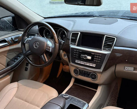 Черный Мерседес ГЛ-класс, объемом двигателя 3 л и пробегом 255 тыс. км за 22950 $, фото 45 на Automoto.ua