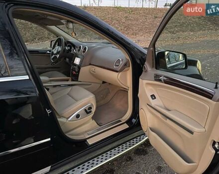 Черный Мерседес ГЛ-класс, объемом двигателя 2.99 л и пробегом 182 тыс. км за 21000 $, фото 23 на Automoto.ua