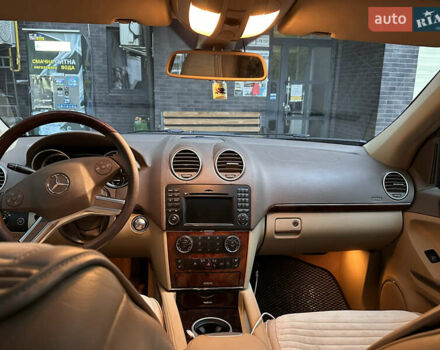 Черный Мерседес ГЛ-класс, объемом двигателя 2.99 л и пробегом 230 тыс. км за 20800 $, фото 16 на Automoto.ua