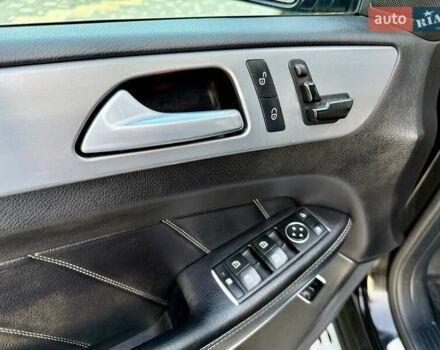 Черный Мерседес ГЛ-класс, объемом двигателя 3 л и пробегом 208 тыс. км за 26800 $, фото 47 на Automoto.ua