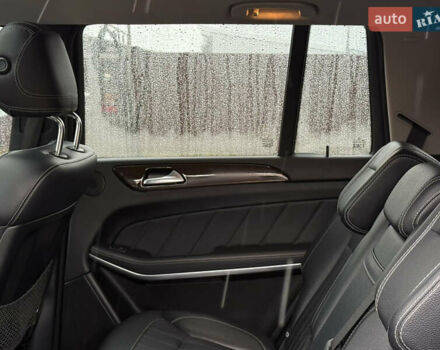 Черный Мерседес ГЛ-класс, объемом двигателя 3 л и пробегом 160 тыс. км за 23500 $, фото 17 на Automoto.ua
