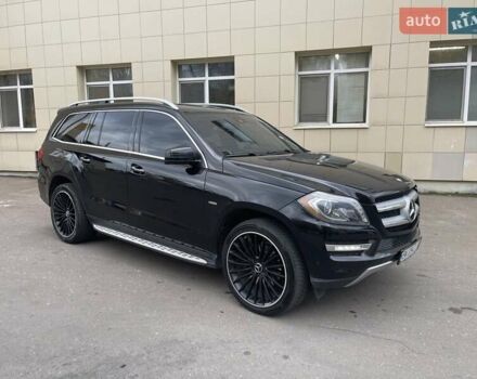 Мерседес ГЛ-класс 2013 в Ровно на Automoto.ua Черный Мерседес ГЛ-класс, объемом двигателя 2.99 л и пробегом 240 тыс. км за 25700 $, фото 7 на Automoto.ua