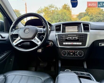 Черный Мерседес ГЛ-класс, объемом двигателя 3 л и пробегом 208 тыс. км за 26800 $, фото 72 на Automoto.ua