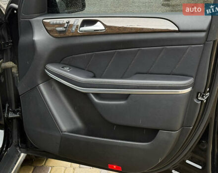 Черный Мерседес ГЛ-класс, объемом двигателя 3 л и пробегом 160 тыс. км за 23500 $, фото 58 на Automoto.ua