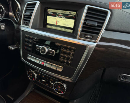 Черный Мерседес ГЛ-класс, объемом двигателя 2.99 л и пробегом 266 тыс. км за 23800 $, фото 54 на Automoto.ua