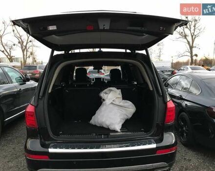 Чорний Мерседес ГЛ-Клас, об'ємом двигуна 4.66 л та пробігом 213 тис. км за 21300 $, фото 2 на Automoto.ua