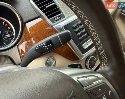 Черный Мерседес ГЛ-класс, объемом двигателя 4.66 л и пробегом 309 тыс. км за 20990 $, фото 20 на Automoto.ua