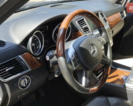 Черный Мерседес ГЛ-класс, объемом двигателя 4.66 л и пробегом 192 тыс. км за 22000 $, фото 10 на Automoto.ua