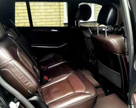 Черный Мерседес ГЛ-класс, объемом двигателя 4.7 л и пробегом 213 тыс. км за 27500 $, фото 5 на Automoto.ua