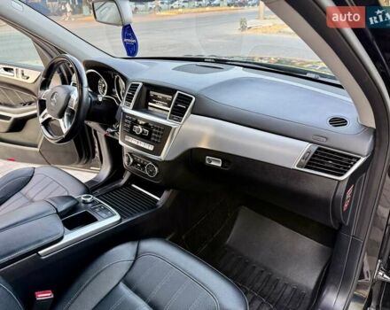 Черный Мерседес ГЛ-класс, объемом двигателя 3 л и пробегом 208 тыс. км за 26800 $, фото 43 на Automoto.ua