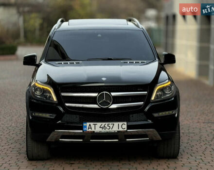 Черный Мерседес ГЛ-класс, объемом двигателя 4.5 л и пробегом 181 тыс. км за 25000 $, фото 2 на Automoto.ua