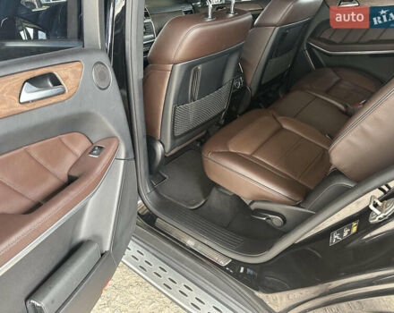 Черный Мерседес ГЛ-класс, объемом двигателя 3 л и пробегом 126 тыс. км за 31700 $, фото 5 на Automoto.ua
