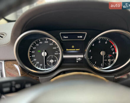 Черный Мерседес ГЛ-класс, объемом двигателя 4.5 л и пробегом 181 тыс. км за 25000 $, фото 15 на Automoto.ua